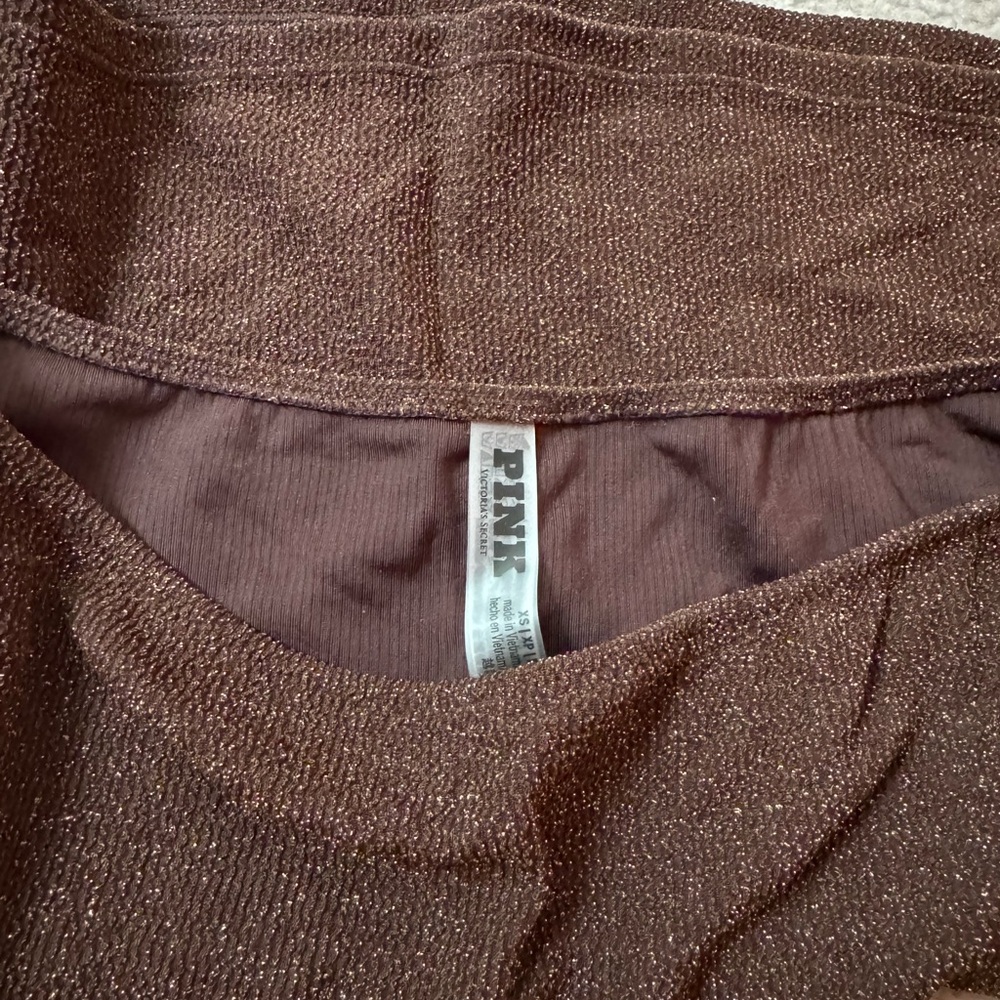Pink VS mini skirt new XS stretch - Picture 4 of 4